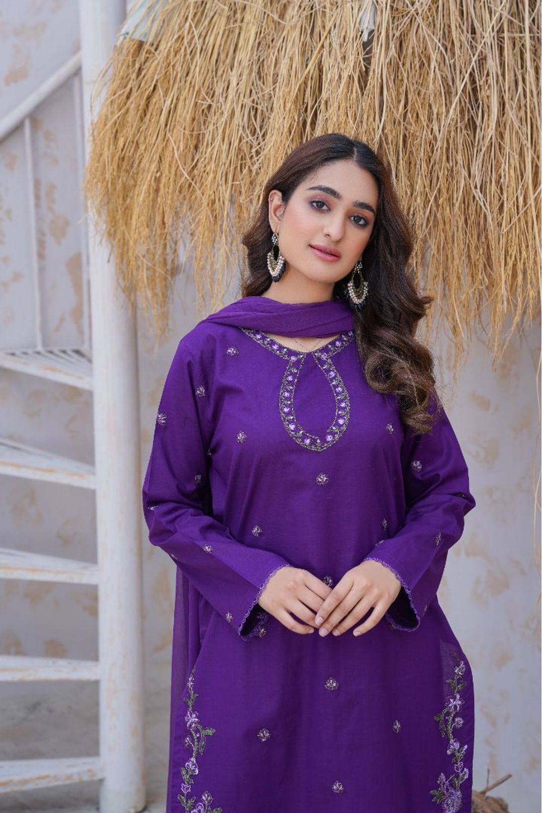 Women 2 Piece Shehar Bano