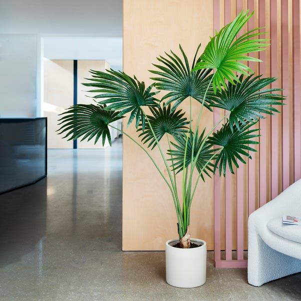 ARTIFICIAL PALM TREE