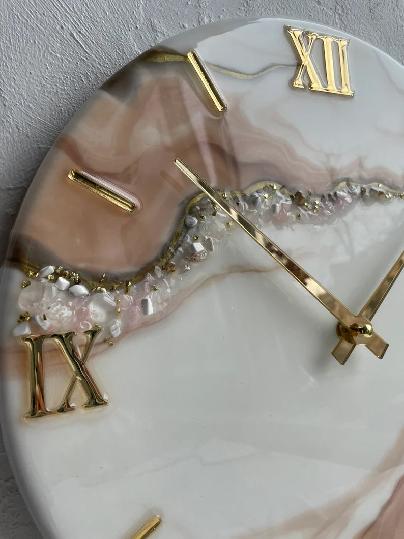 RESIN WALL CLOCK